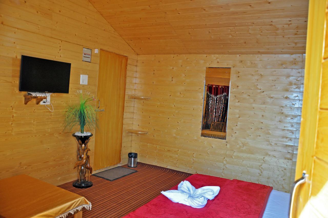Heavens Retreat Otel Solan Dış mekan fotoğraf