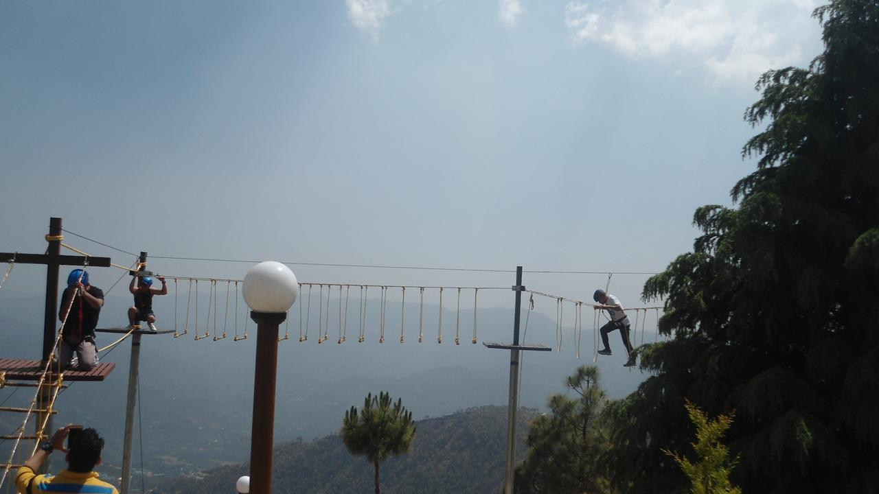 Heavens Retreat Otel Solan Dış mekan fotoğraf